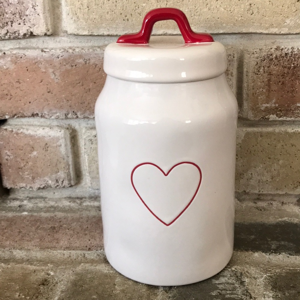 COPY - Rae Dunn NWT Heart Canister